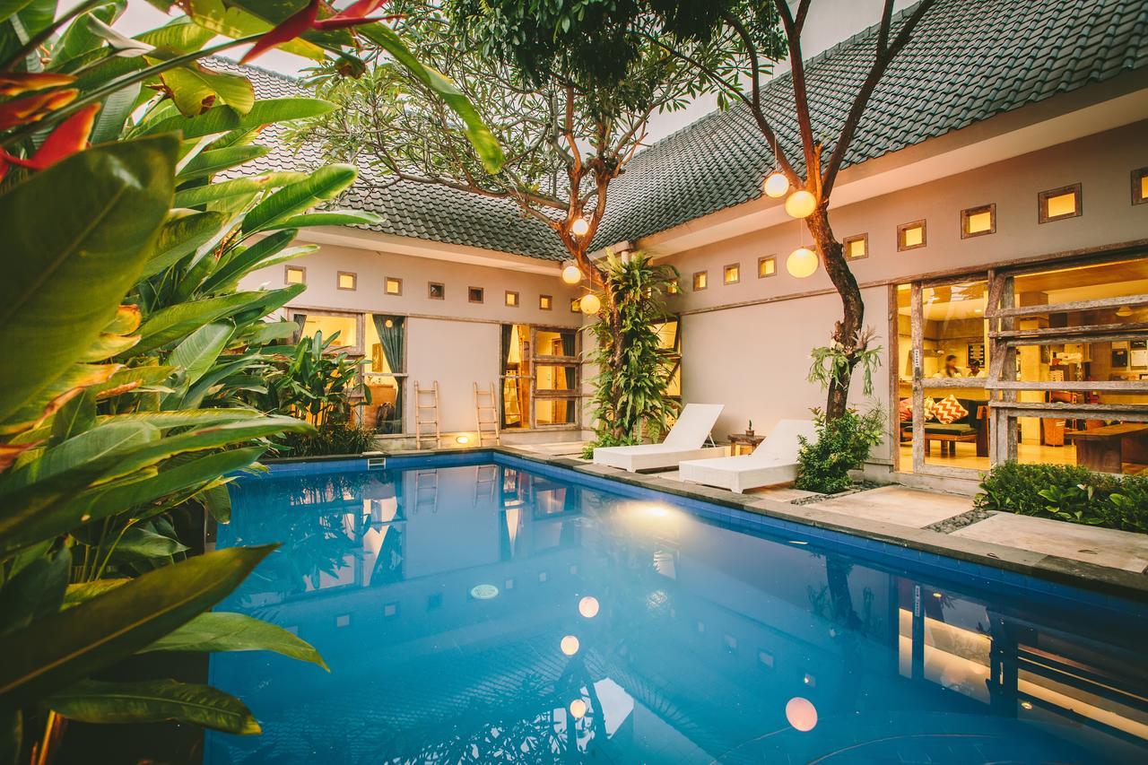 Lokal Bali Hostel Kuta Lombok Eksteriør bilde