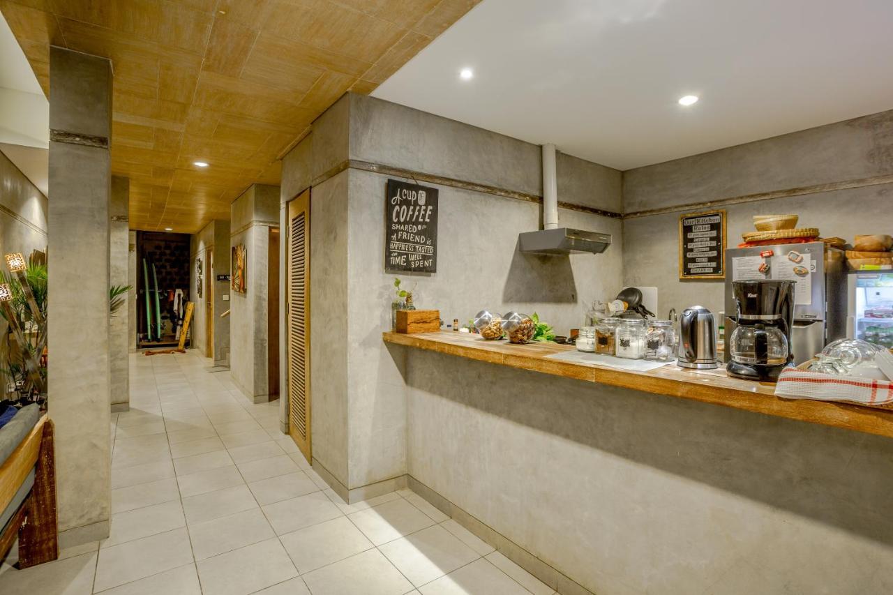 Lokal Bali Hostel Kuta Lombok Eksteriør bilde