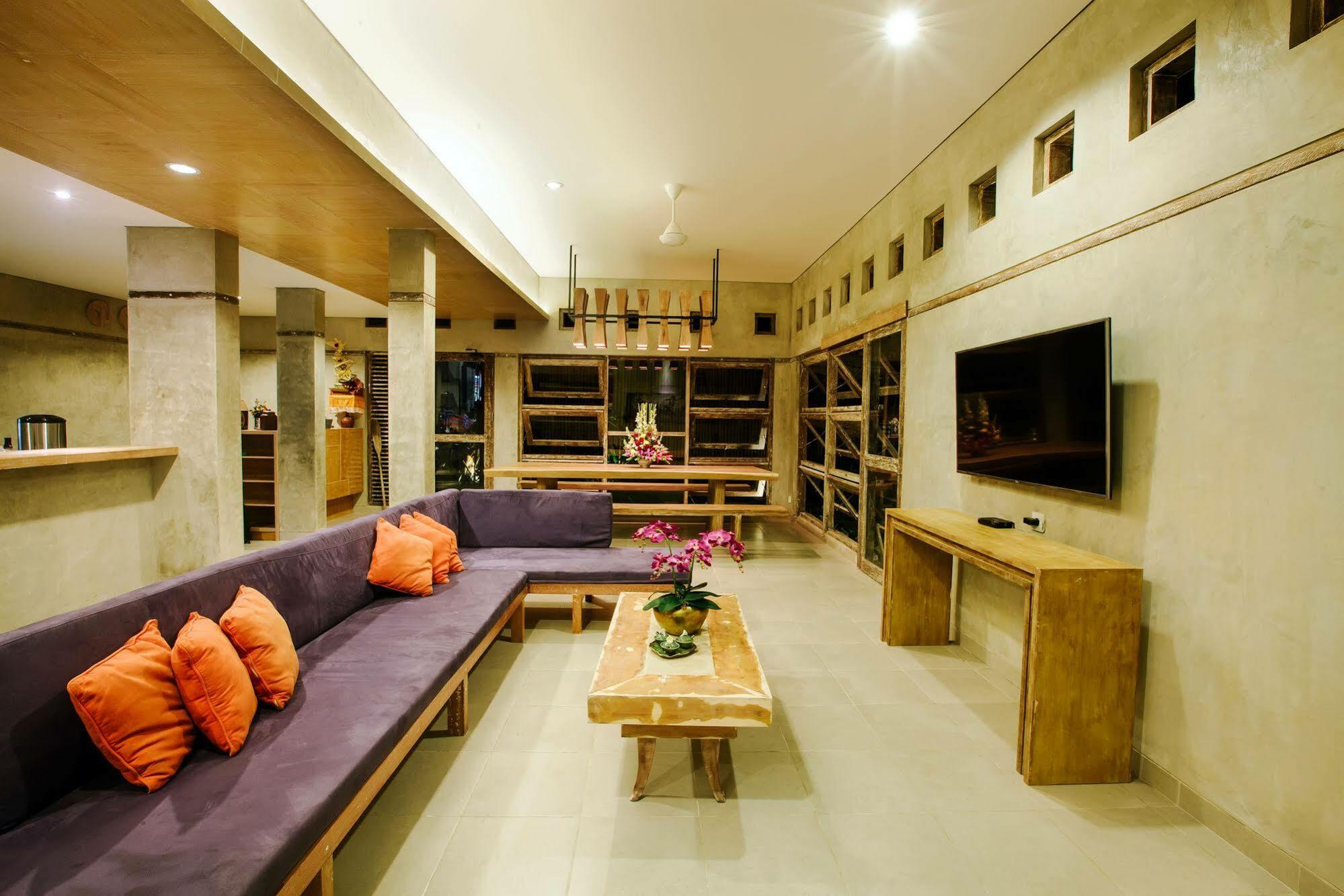 Lokal Bali Hostel Kuta Lombok Eksteriør bilde