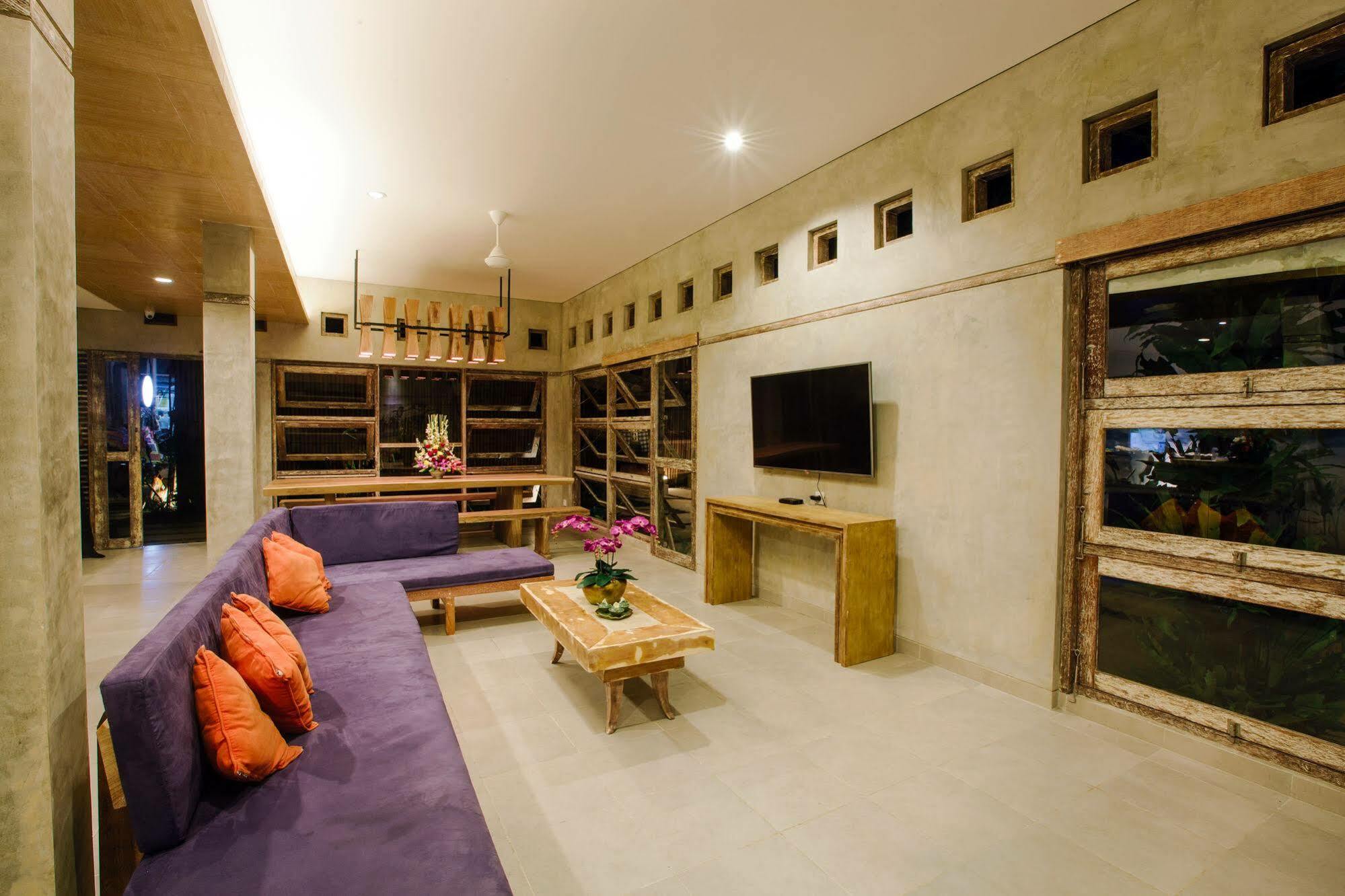 Lokal Bali Hostel Kuta Lombok Eksteriør bilde