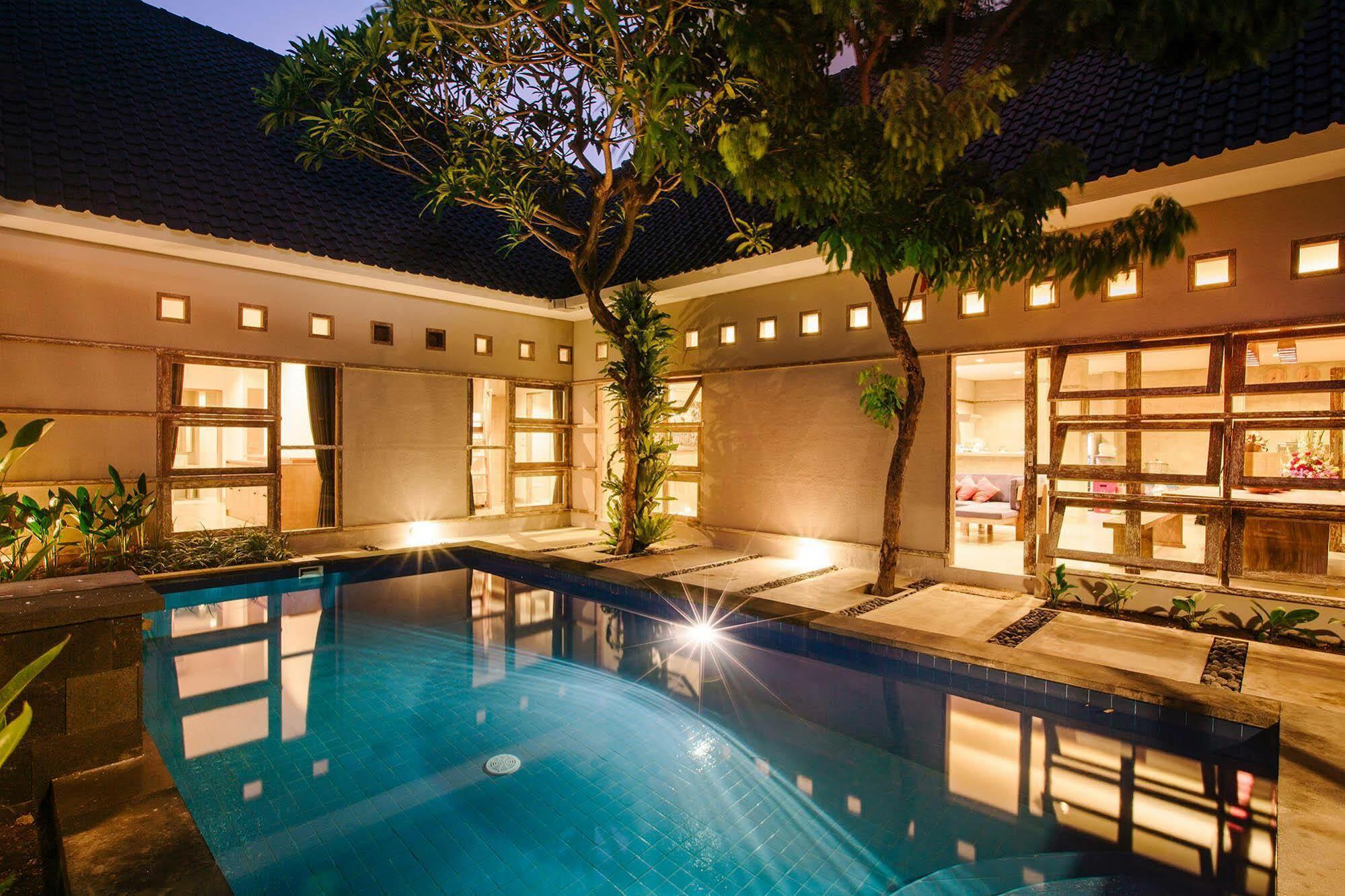 Lokal Bali Hostel Kuta Lombok Eksteriør bilde